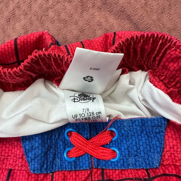 Spider-Man swim trunk. - Picture 3 of 3
